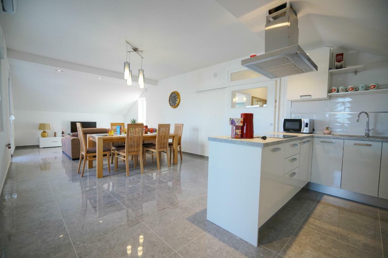 Apartment Summer Fever Zadar Extérieur photo